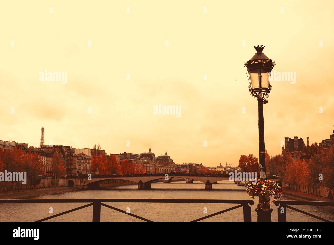 Love lock bridge eiffel tower hires stock photography and images Alamy