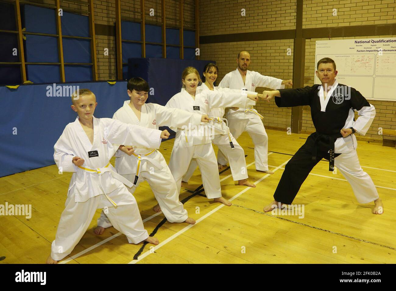 Taekwondo l r hi-res stock photography and images - Alamy