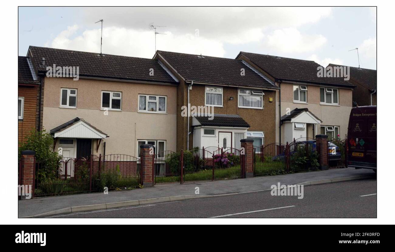 NottinghamThe previous home, in Abbotsford drive, Nottingham of murdered couple, John and Joan Stirland    pic  David Sandison 10/8/2004 Stock Photo