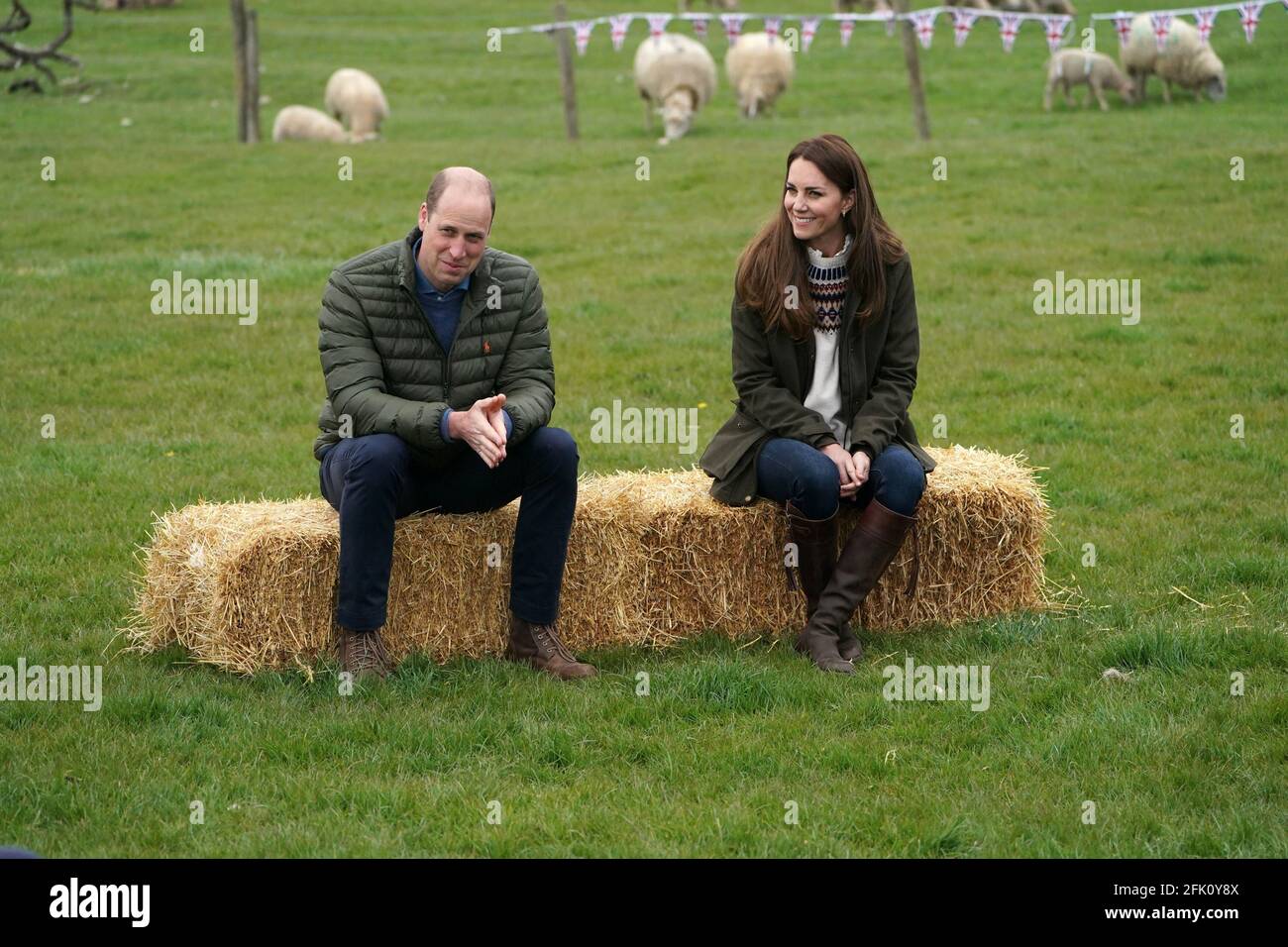 Hay Bale Pool High Resolution Stock Photography And Images Alamy