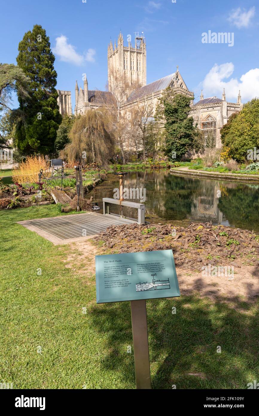 palace garden gate hires stock photography and images Alamy