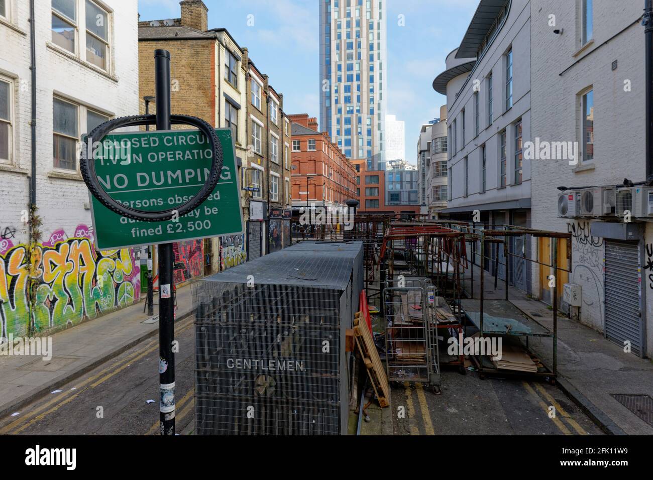 A once vibrant area of Shoreditch looks tatty sad and abandoned during the lock down imposed by the UK government during the Covid 19 Pandemic Stock Photo