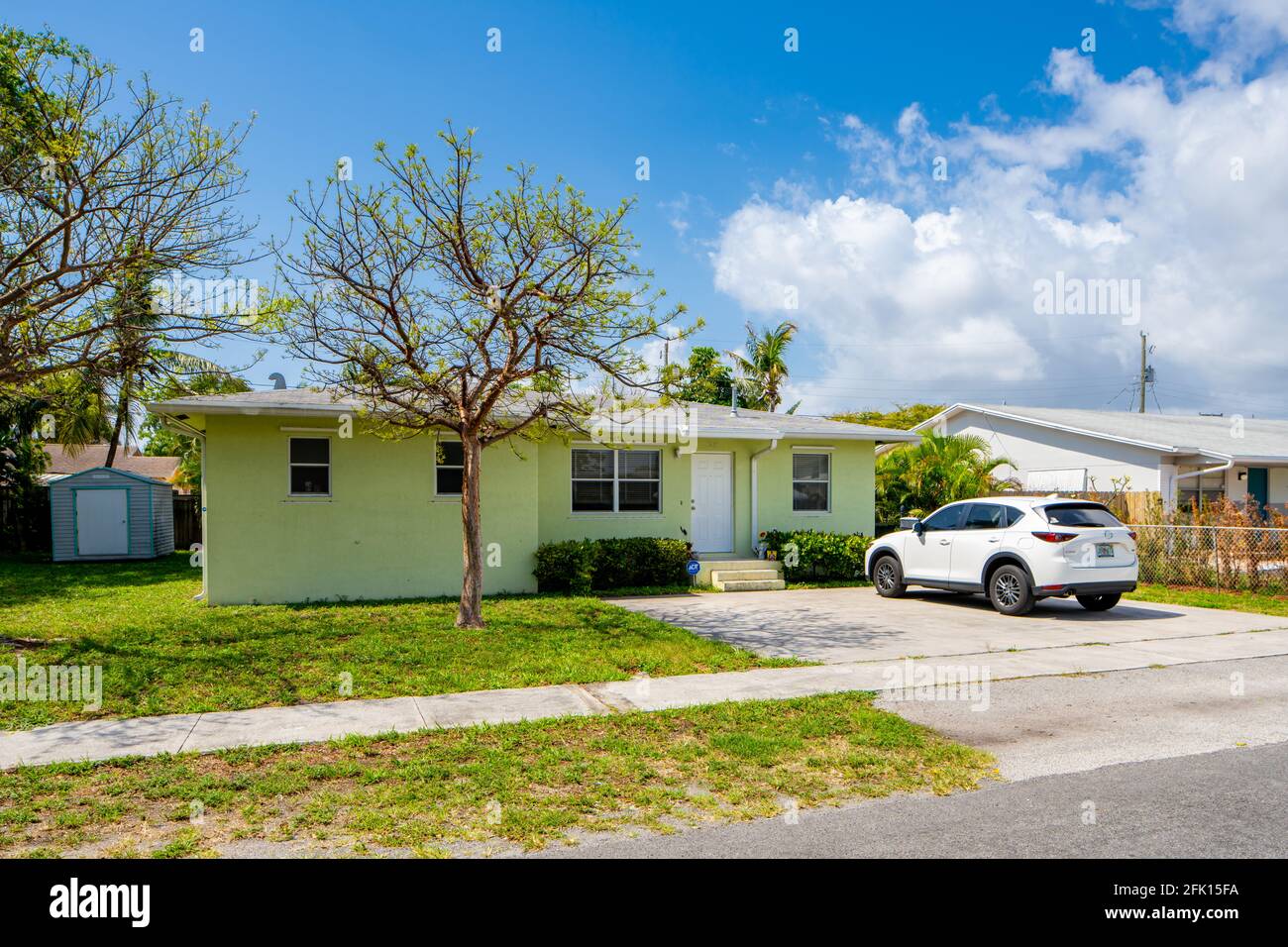 Single family homes in Dania Beach FL USA photo series Stock Photo Alamy
