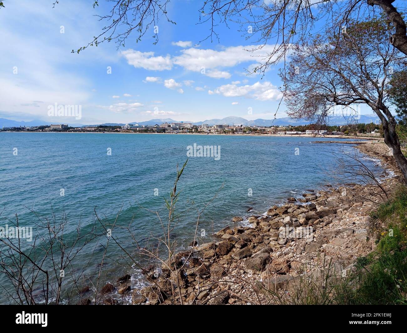 Scenic shot rocky beach hi-res stock photography and images - Alamy