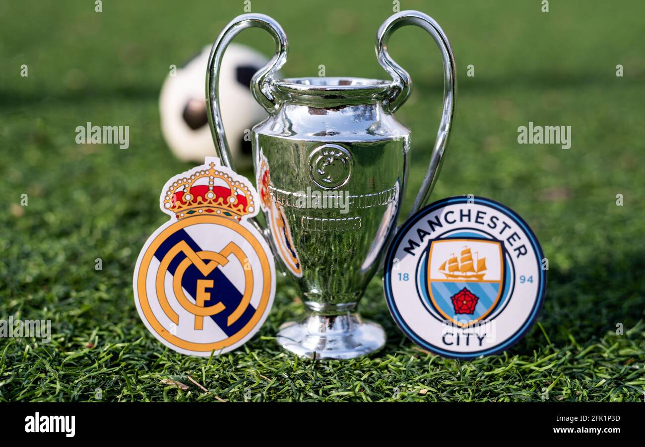 Football League Cup Trophy High Resolution Stock Photography And Images Alamy