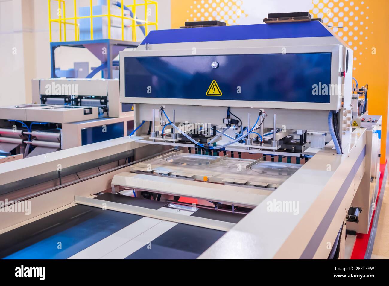 Plastic bag sealing machine hires stock photography and images Alamy