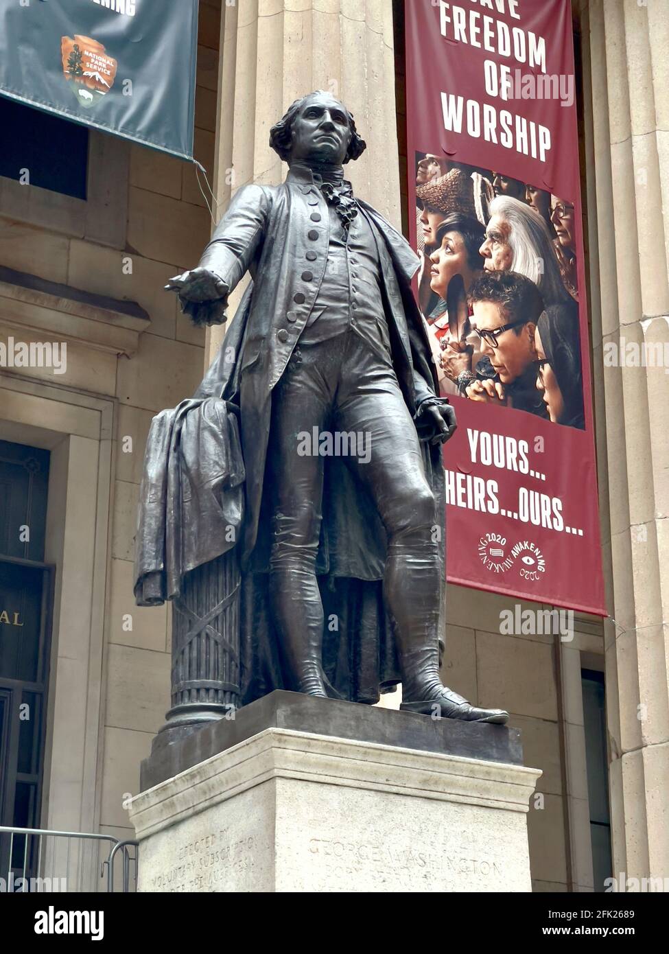 Statue of Washington at Federal Hall in lower Manhattan’s