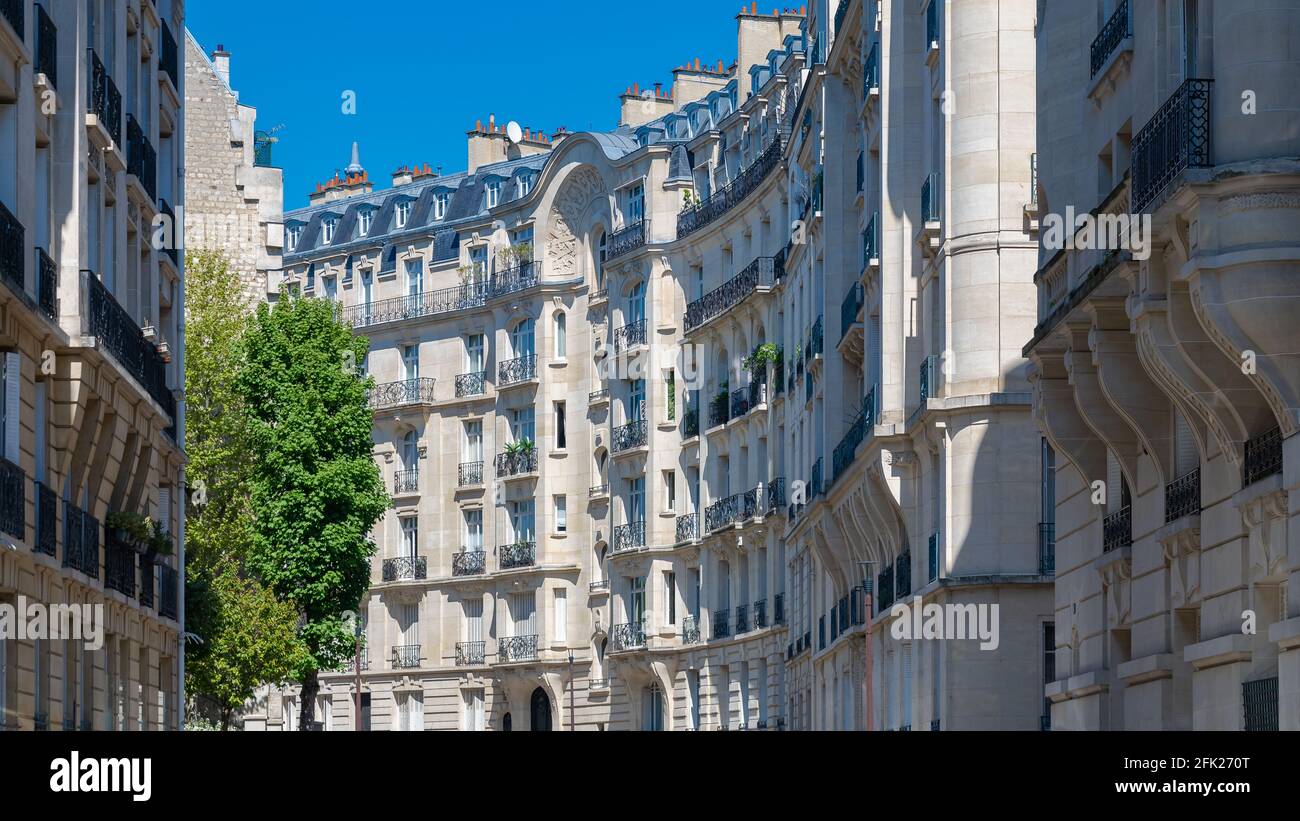 Paris, beautiful buildings in the 16th arrondissement, a luxury area Stock Photo