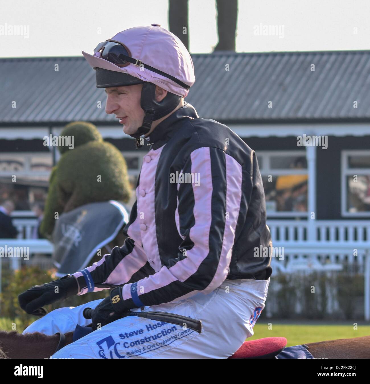Uttoxeter Races, National Hunt Horse Racing meeting Stock Photo Alamy