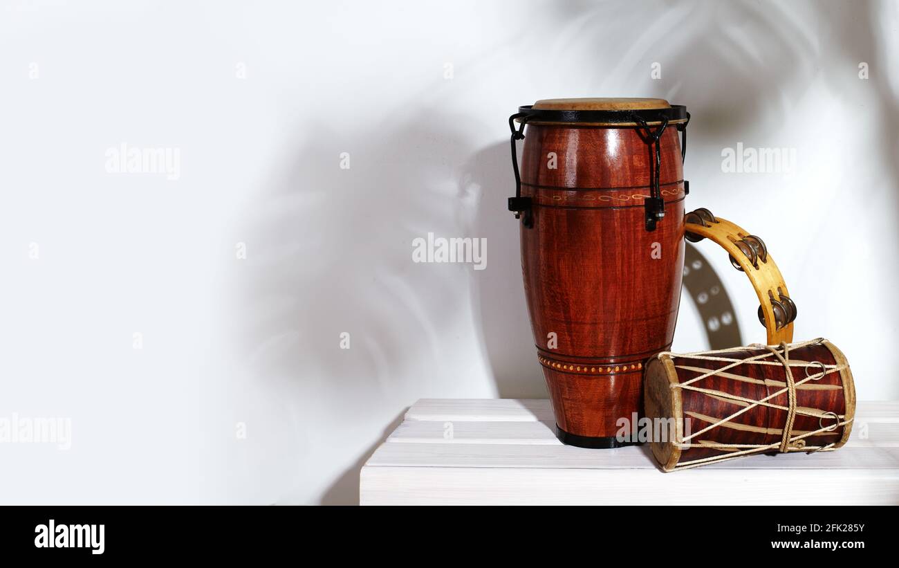 Maracas musical instruments hires stock photography and images Alamy