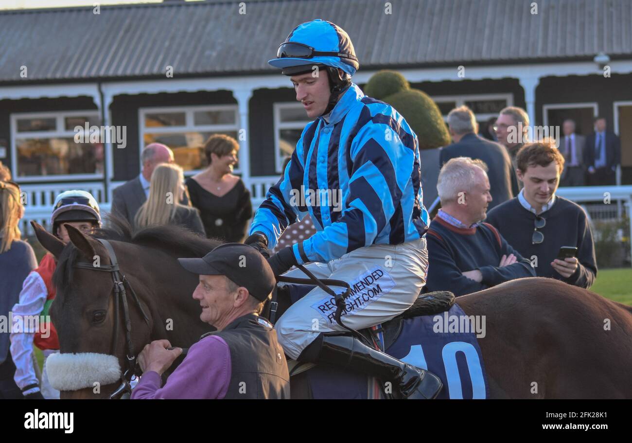 Uttoxeter Races, National Hunt Horse Racing meeting Stock Photo Alamy