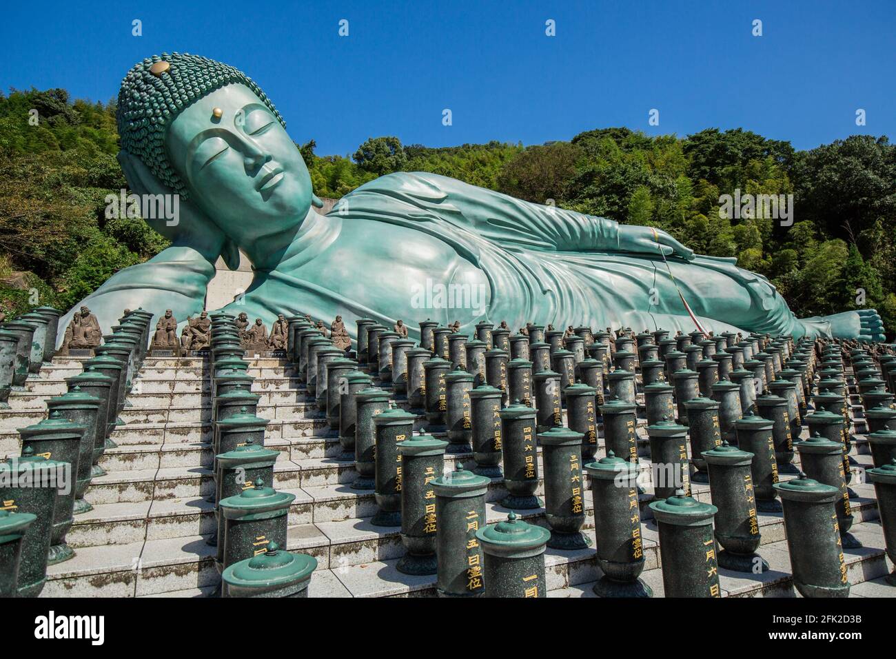 World buddhist largest temple hires stock photography and images Alamy