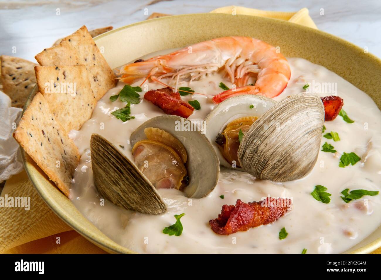 BEST New England Clam Chowder + Video (Canned OR Fresh Clams)