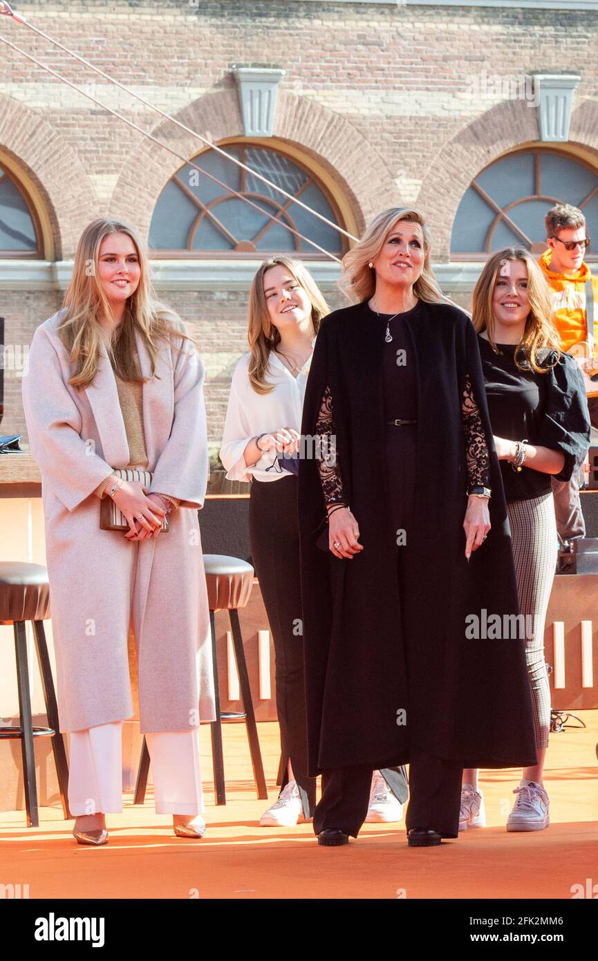 Queen Maxima with daughters Princess Amalia, Princess Alexia and ...