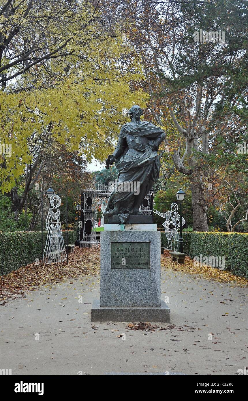 Carlos III statue in the garden of Real Jardín Botánico, Royal Botanical Garden of Madrid, Madrid, Spain Stock Photo