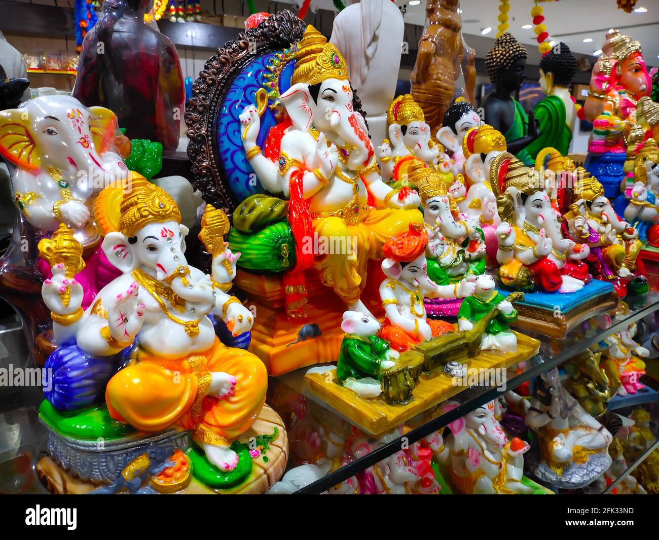 Hindu God Ganesha statue on selling market for Ganesh Chaturthi Festival Stock Photo Alamy