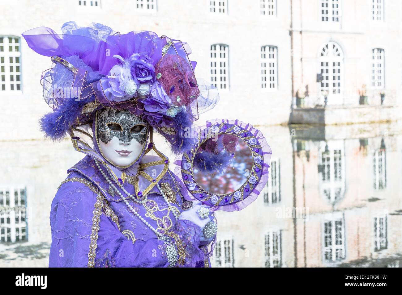 Venetian Costume High Resolution Stock Photography and Images - Alamy