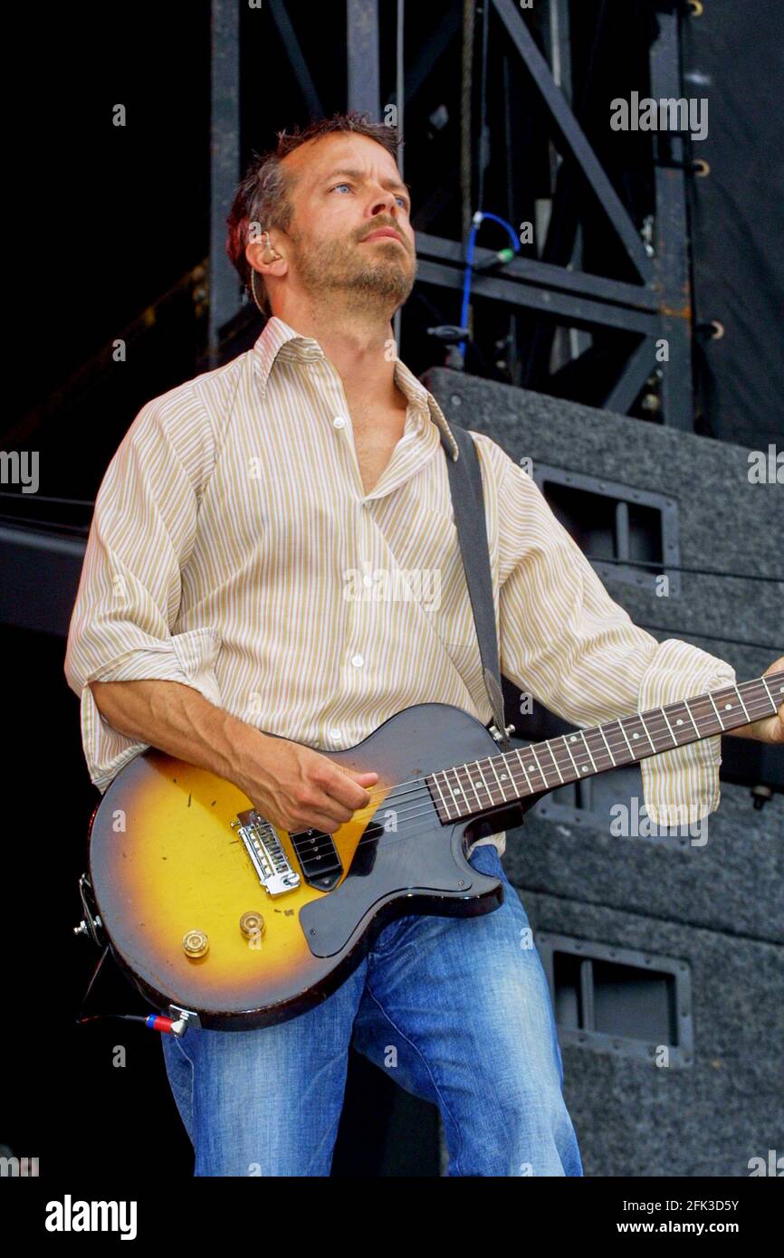 David Bryson - Counting Crows, V2002, Hylands Park, Chelmsford, Essex, Britain - 18 August 2002 Stock Photo