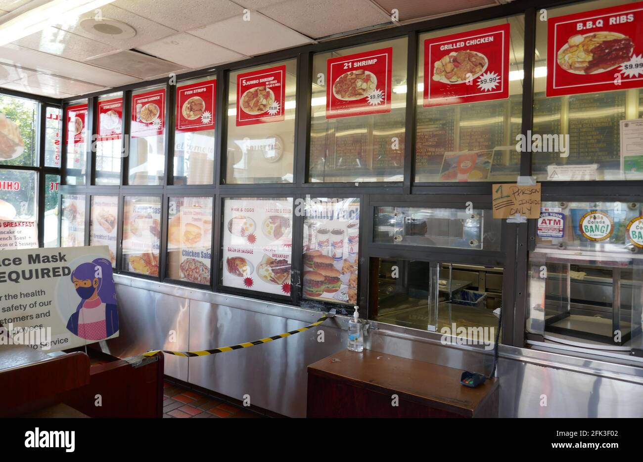 Compton, California, USA 27th April 2021 A general view of atmosphere of Murder Location of producer Terry Carter who was run over by Death Row Records' Marion Shug Knight on January 29, 2015 at Tam's Burgers at 1201 Rosecrans Avenue in Compton, California, USA. Photo by Barry King/Alamy Stock Photo Stock Photo