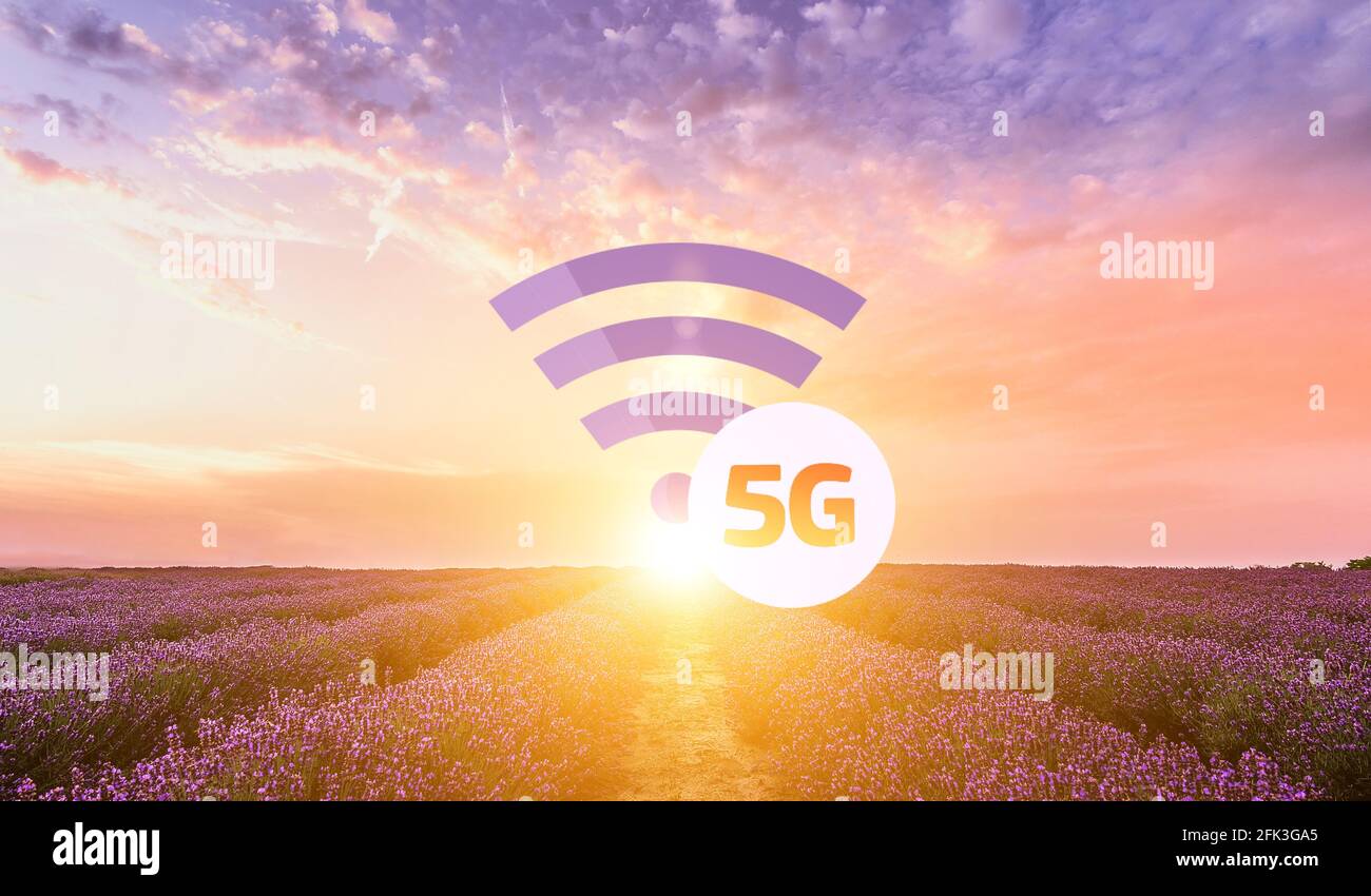 5G technology for internet - 3D Illustration, Sun Stock Photo