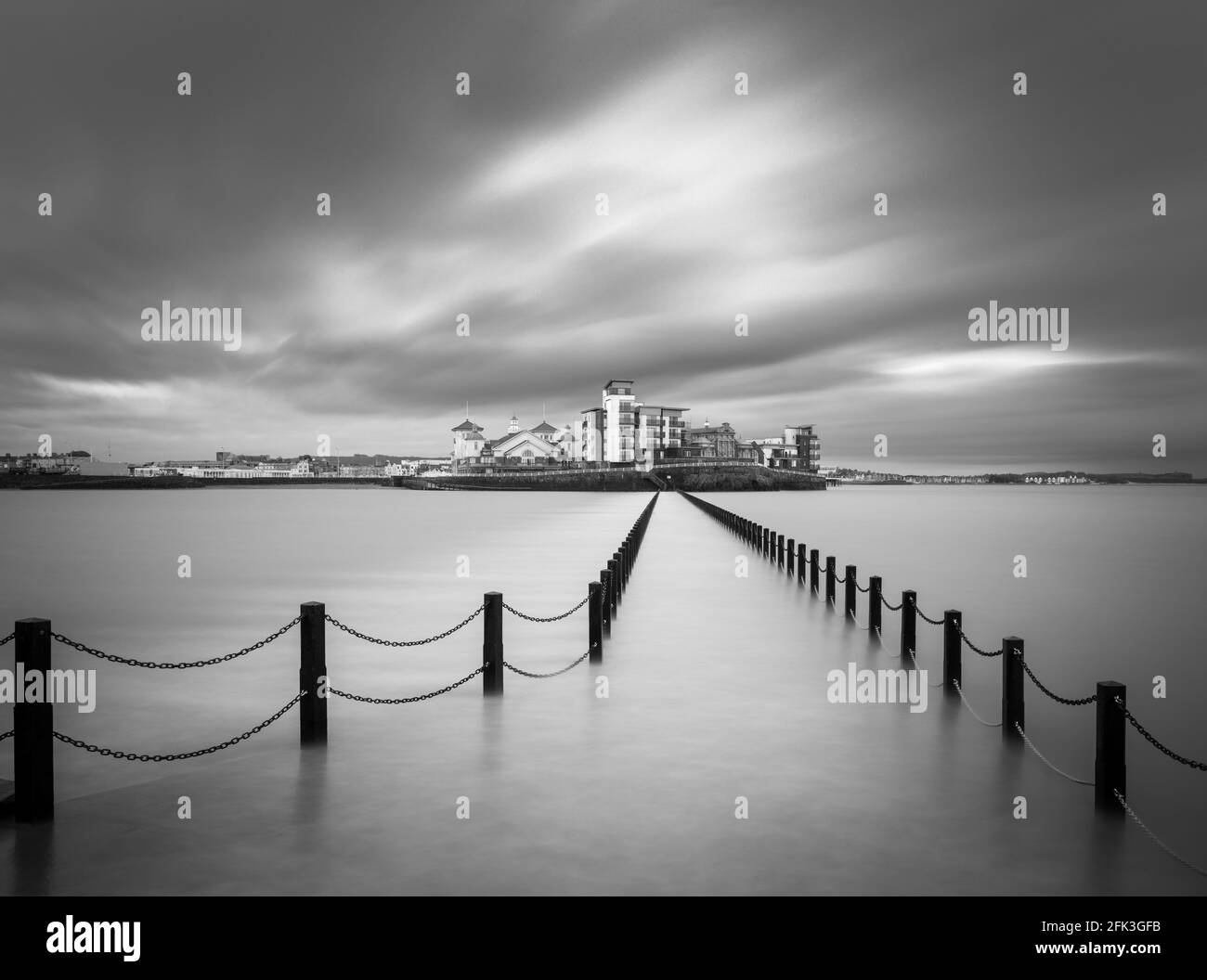 Weston super mare the pool hi-res stock photography and images - Alamy