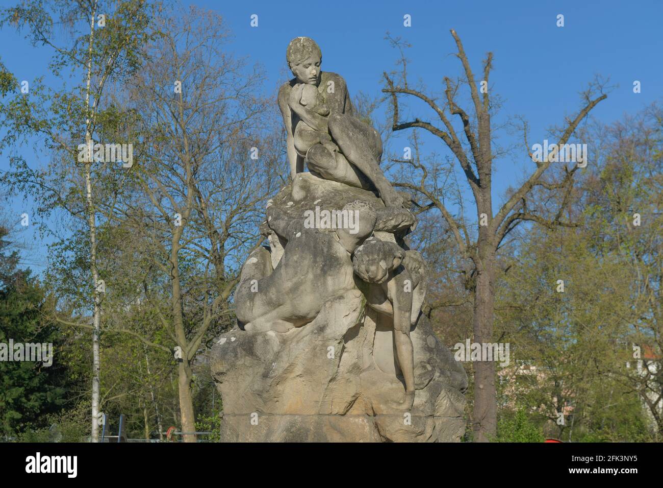 Sintflutbrunnen, Perelsplatz, Friedenau, Tempelhof-Schoeneberg, Berlin, Deutschland Stock Photo