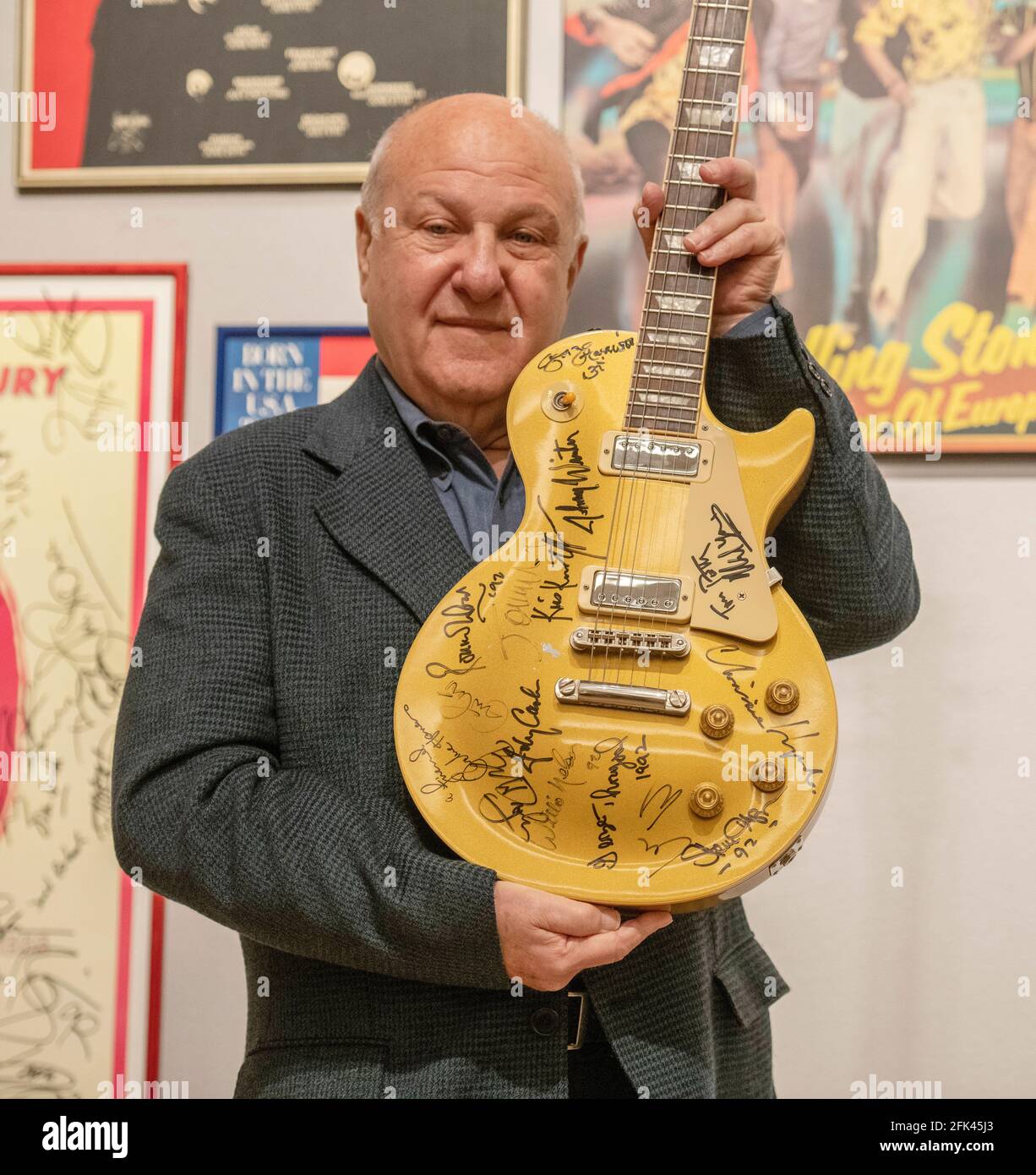 Guitar world online april 2021