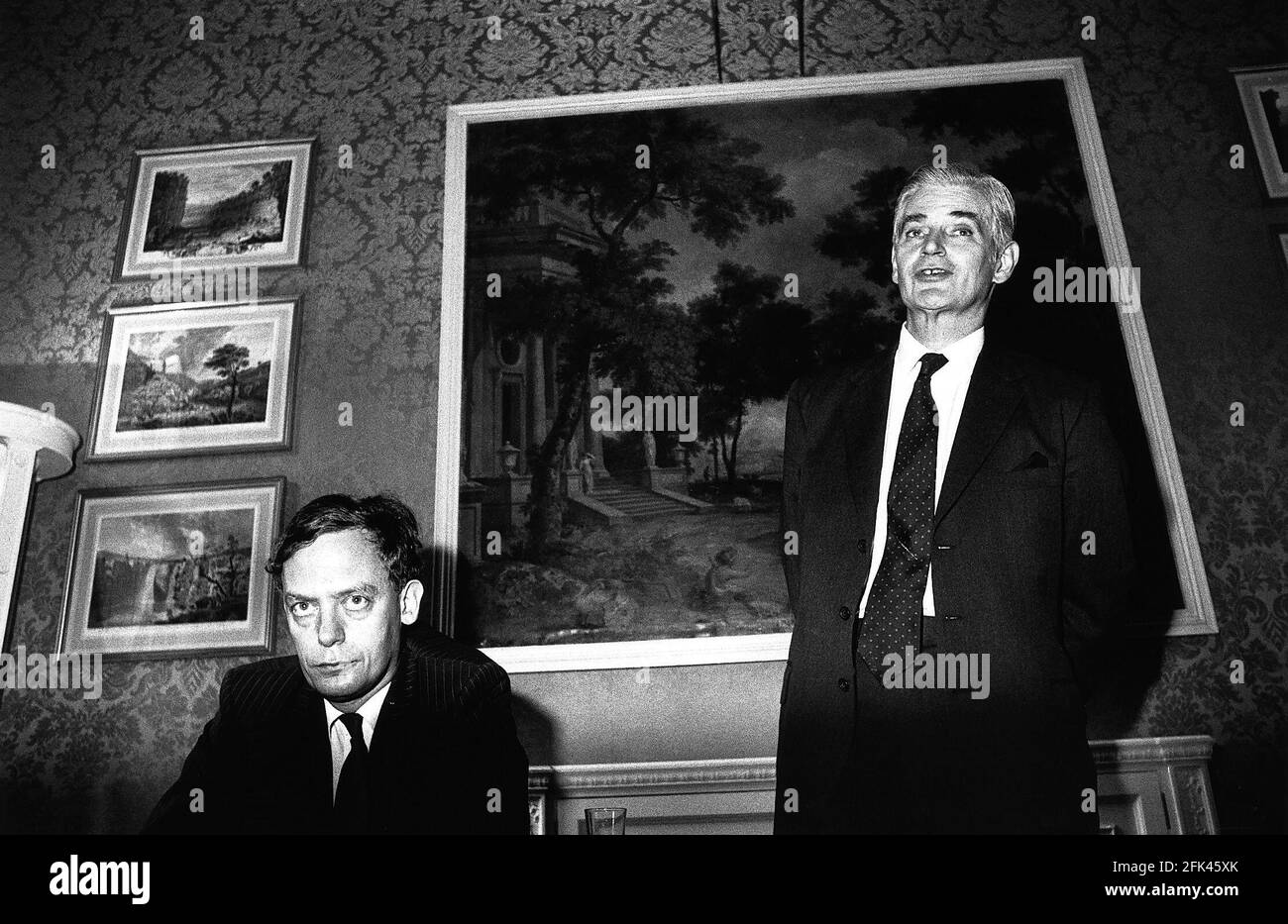 Gerry Grimstone and Rudolph Agnew of consolidated gold at their press