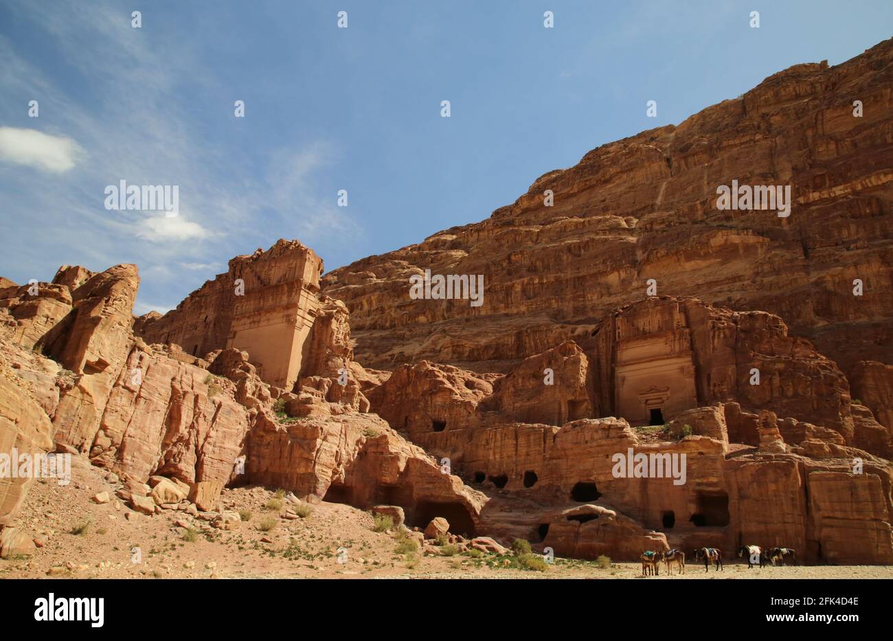 Unayshu tomb in the archaeological site of Petra Stock Photo