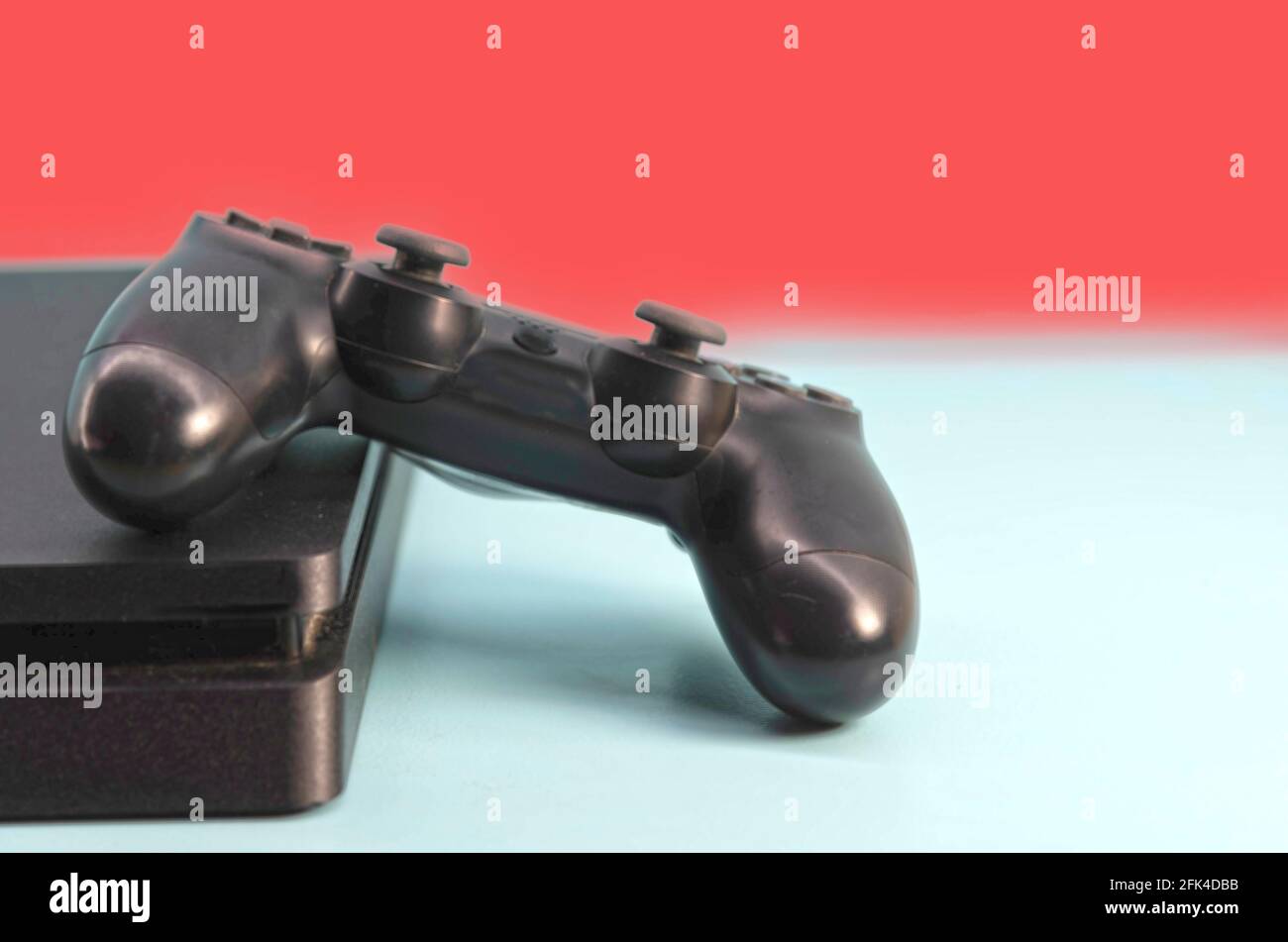 Console - Ps4 Slim 1TB ( USADO ) - Rodrigo Games
