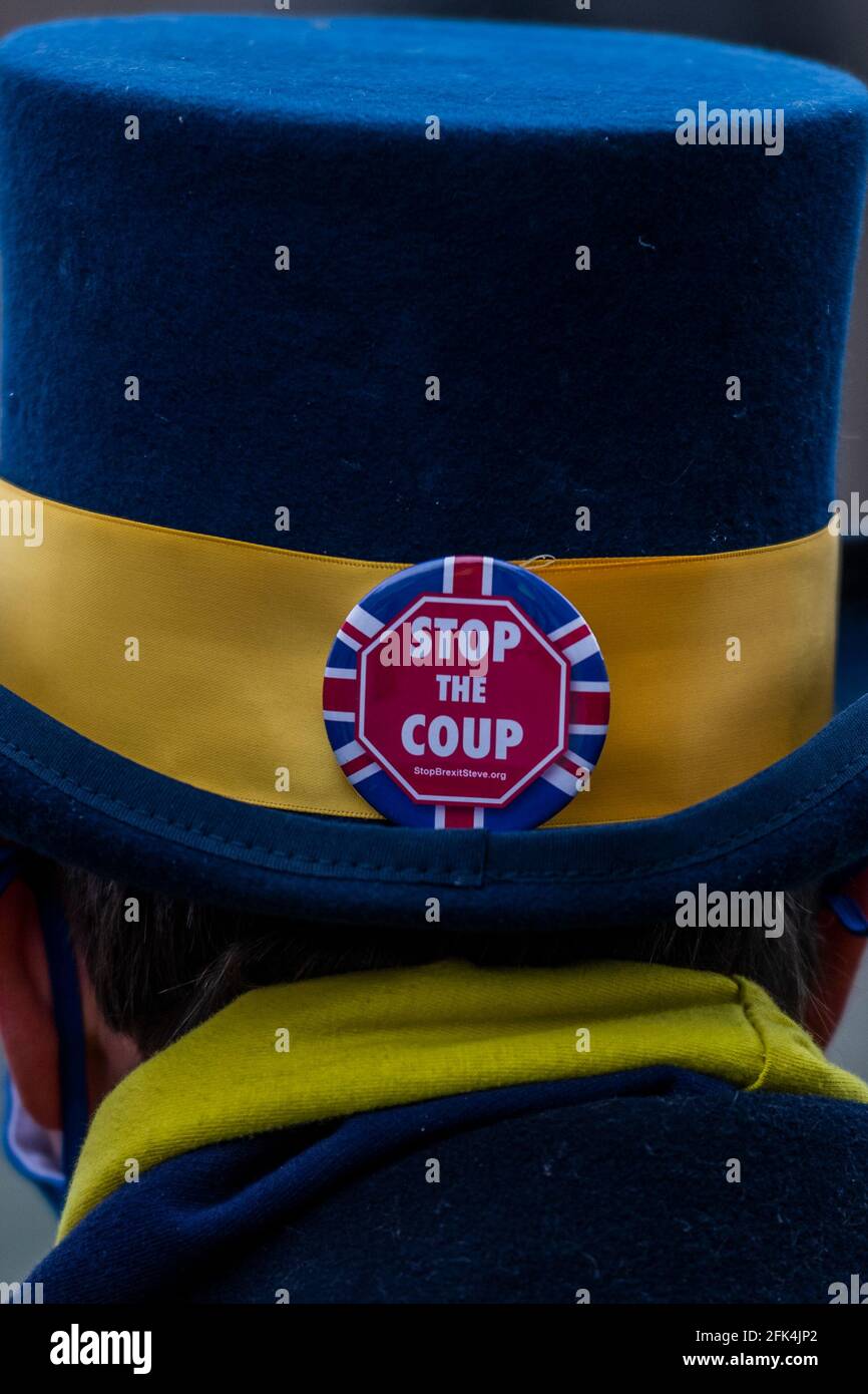 London, UK. 28th Apr, 2021. Stop the Coup - Steve Bray of Sodem, pro EU protester, has now switched his attention to Tory 'sleaze' - outside Parliament after Prime Ministers Questions. Credit: Guy Bell/Alamy Live News Stock Photo