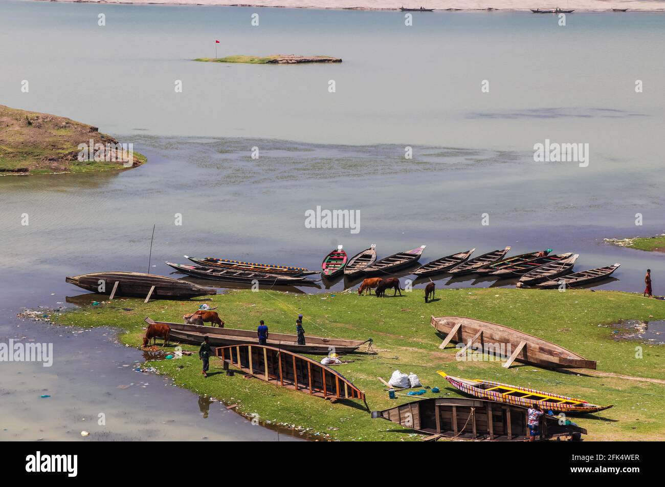boats in a hill station and tourist destination in the Division of Sylhet, zero point Jaflong . Stock Photo