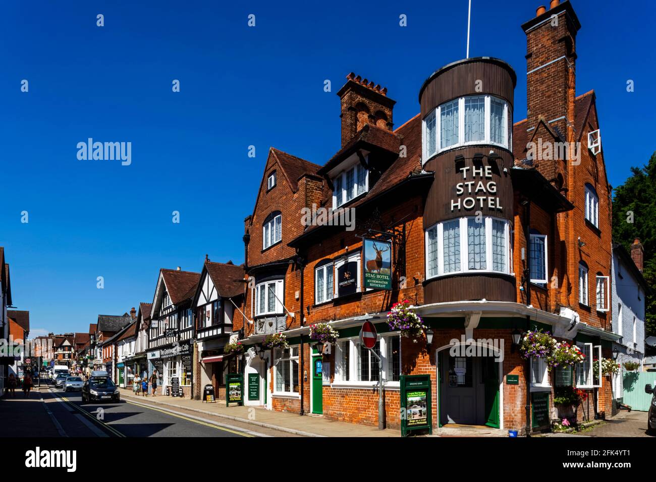 England, Hampshire, New Forest, Lyndhurst, Street Scene *** Local Caption *** Britain,British