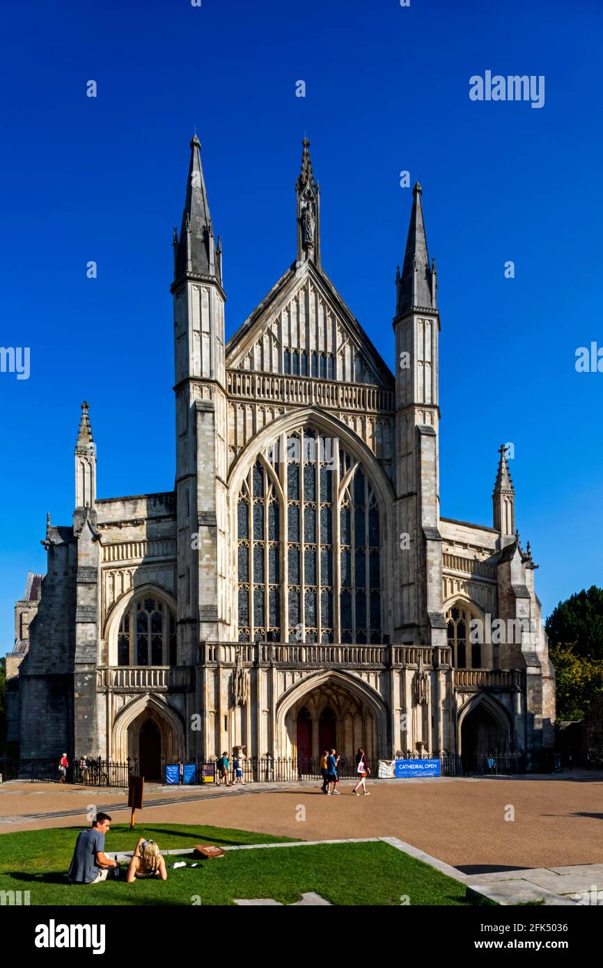 England, Hampshire, Winchester, Winchester Cathedral *** Local Caption