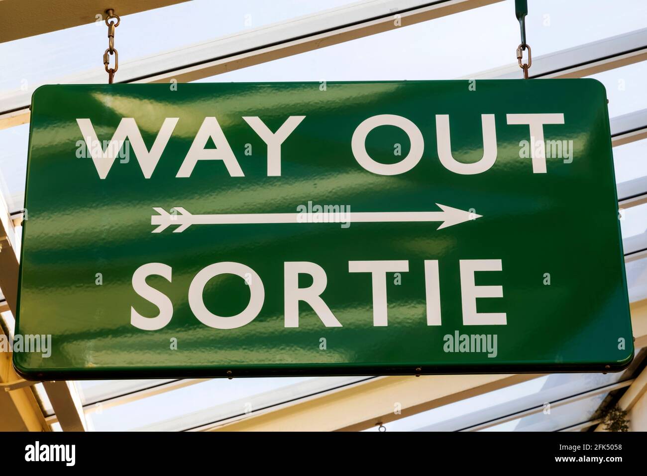 Sortie Sign Printable Waterfront train station exit hi-res stock photography and images - Alamy