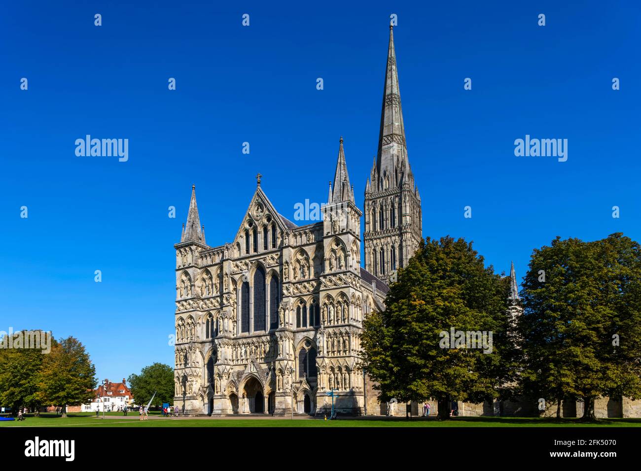 England, Wiltshire, Salisbury, Salisbury Cathedral *** Local Caption ***  Britain,British,Cathedral,Cathedrals,England,English,Great Britain,Salisbury Stock Photo