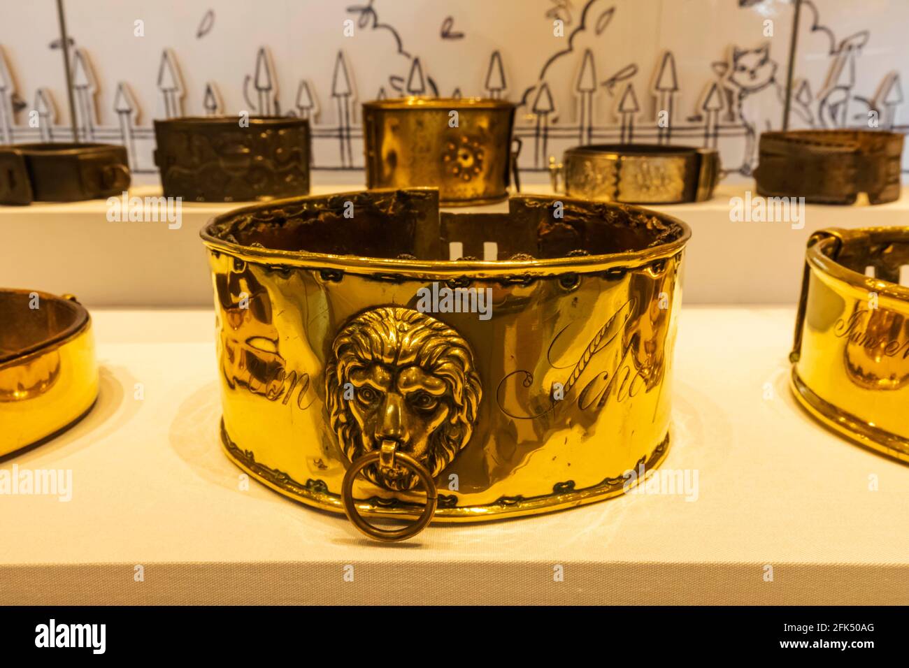 Leeds castle dog collar museum hires stock photography and images Alamy