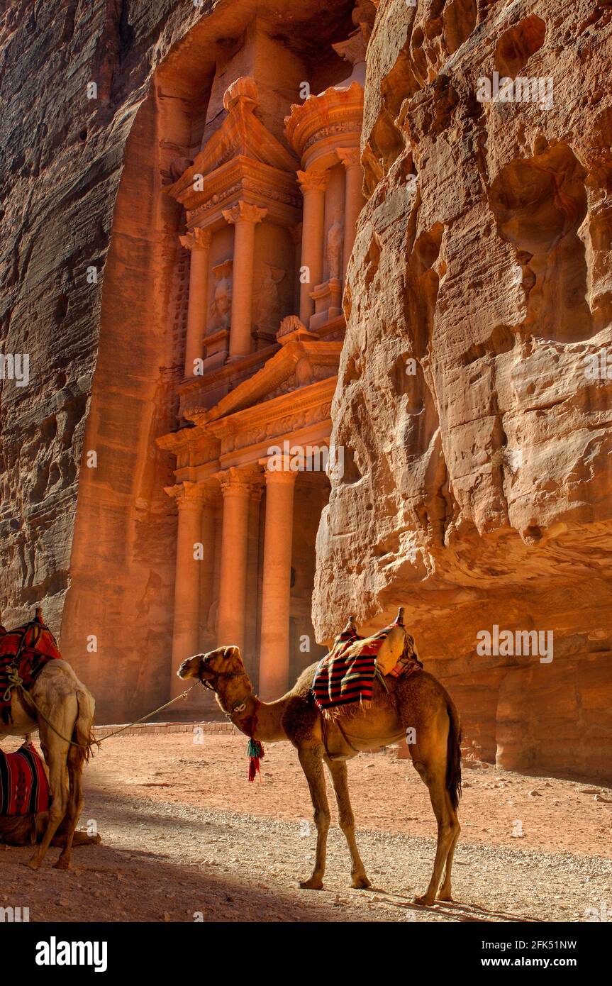 Western Asia, Levant, Arabian Peninsula, Jordanien, Jordan, Petra,The Treasury, Stock Photo