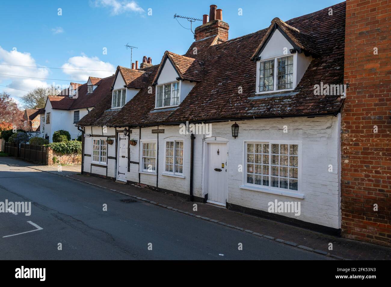 The village's former Post Office with bay windows is now private property.   It is one of the oldest buildings in Hurley village of Berkshire in Brita Stock Photo