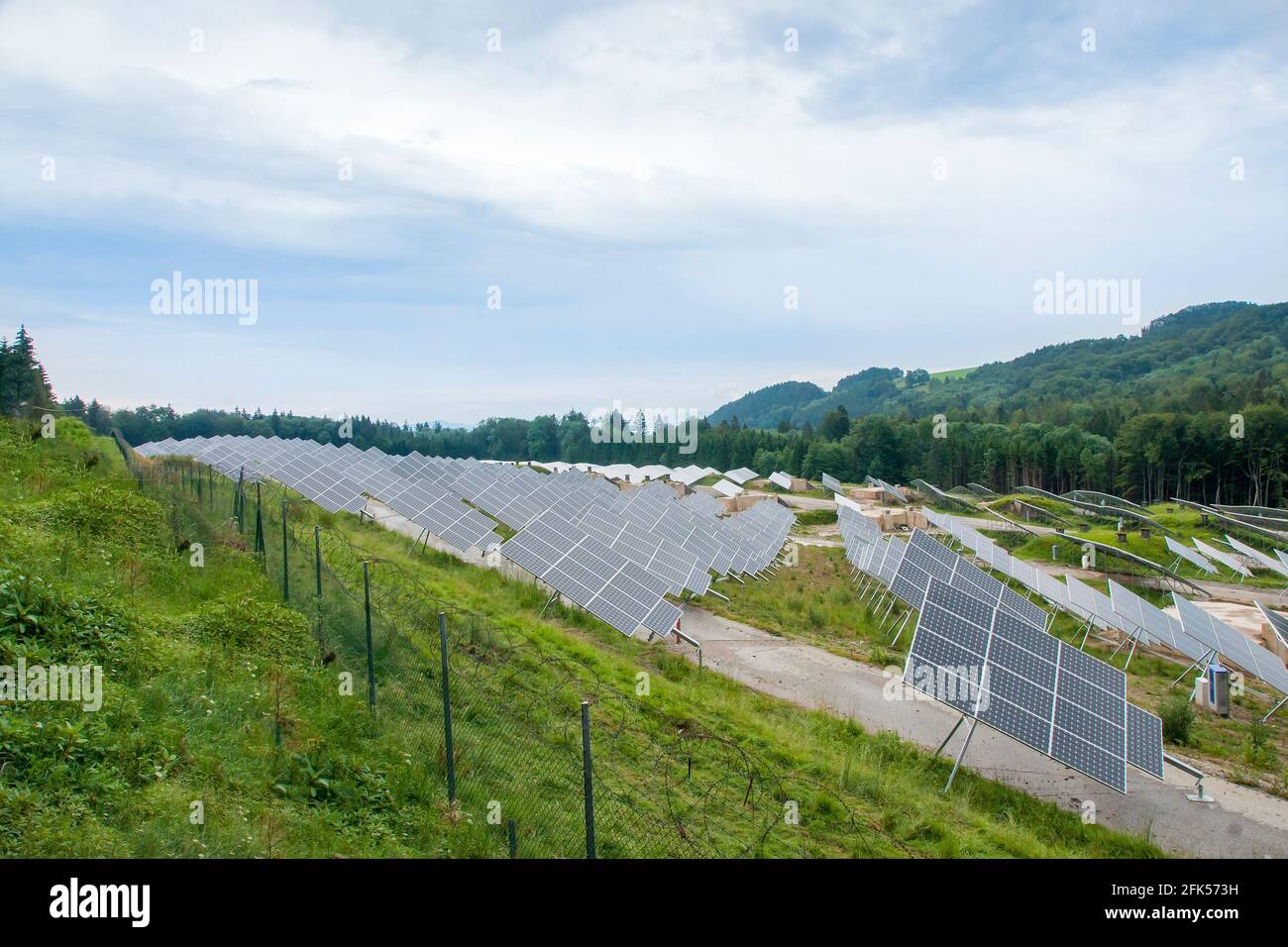 Solarpark in Neukirchen - Gemeinde Teisendorf Photovoltaik-Freiflächenanlage Stock Photo