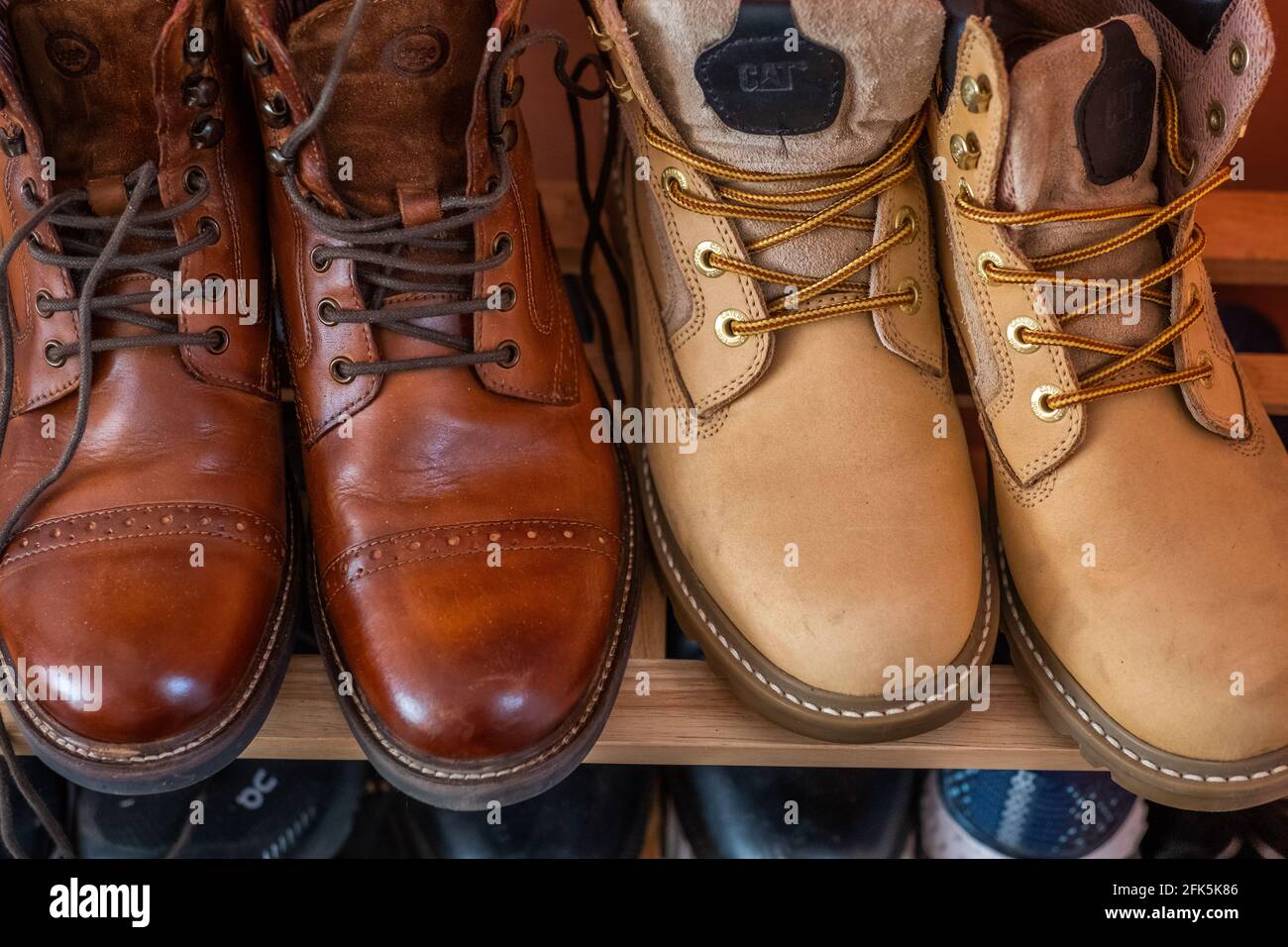 Shoe rack shop for men's boots