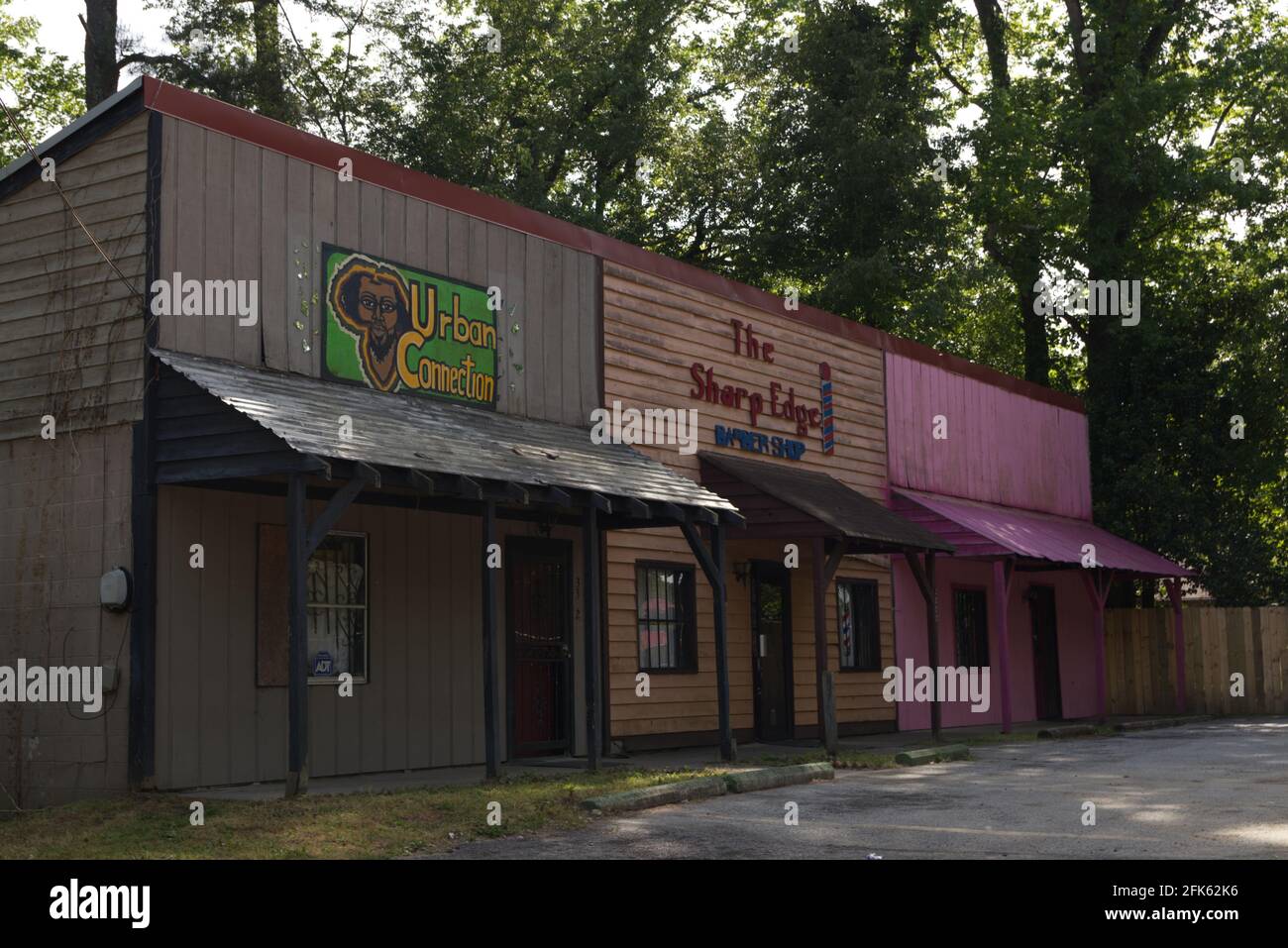 Augusta, Ga USA 04 27 21 Vintage urban storefront old western style