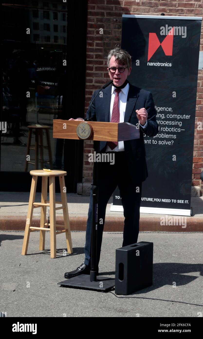 Matte Putman Brooklyn, NY, USA. 28th Apr, 2021. (L-R) Matthew Putman, CEO and ...