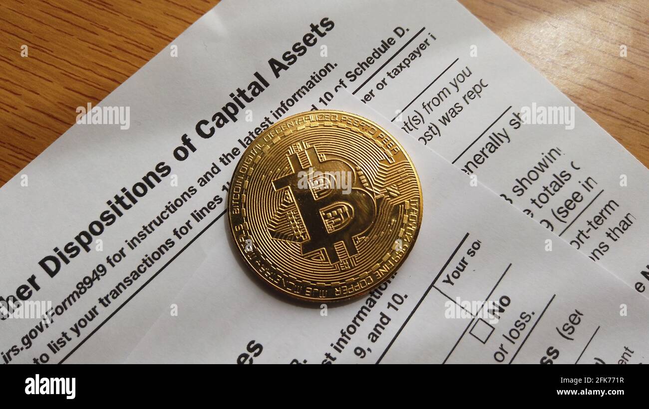 Form 8949 hi-res stock photography and images - Alamy