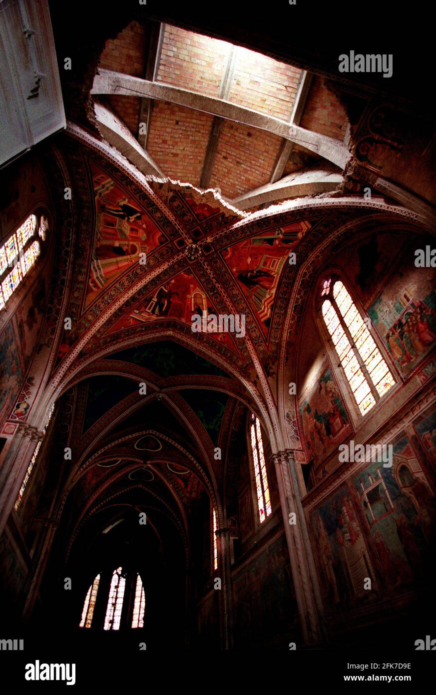 Restoration of The Basilica of St Francis in Assisi 1997 The interior