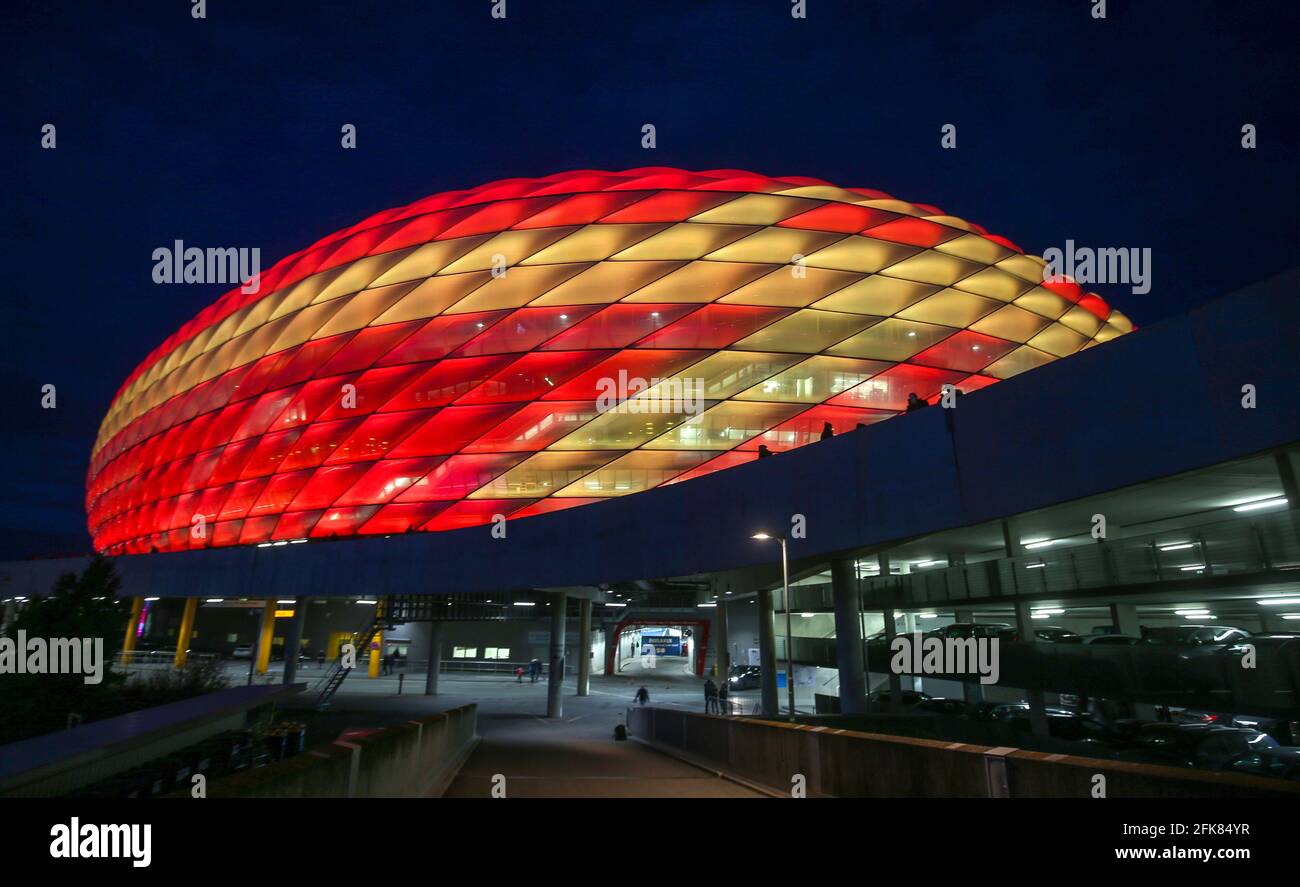 Stadion Allianz Arena in Muenchen Froettmaning for the UEFA Euro 2020 / 2021 football European Championship Football Stadium from FC Bayern Munich © diebilderwelt / Alamy Stock Stock Photo