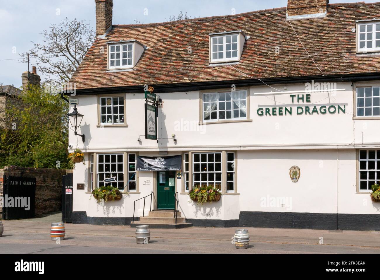 The exterior of the Green Dragon pub in Chesterton, Cambridge, UK Stock
