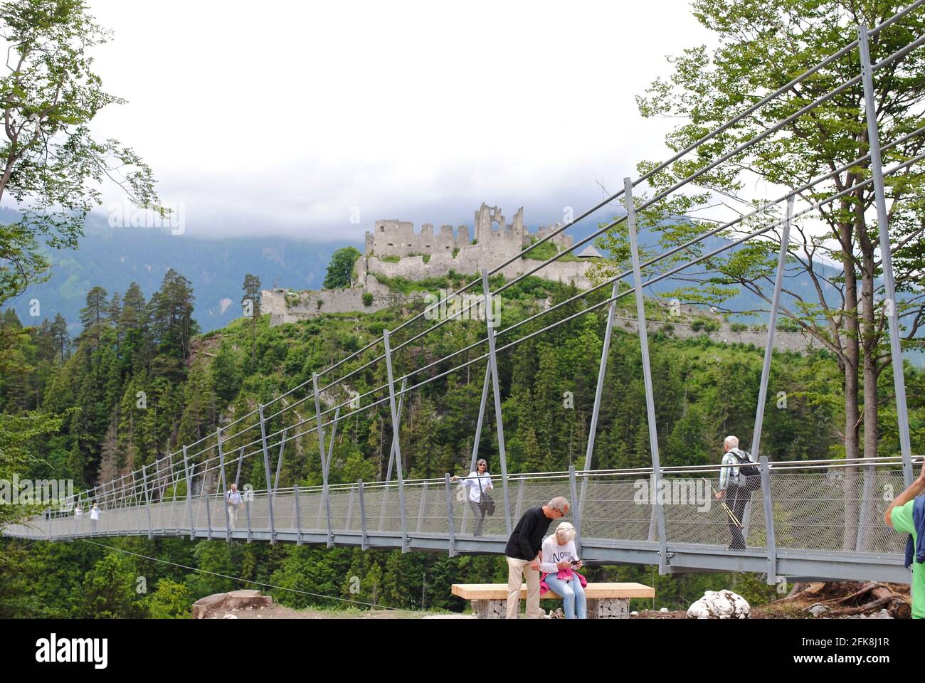 Highline179 (Hängebrücke Ehrenberg), pedestrian suspension bridge near
