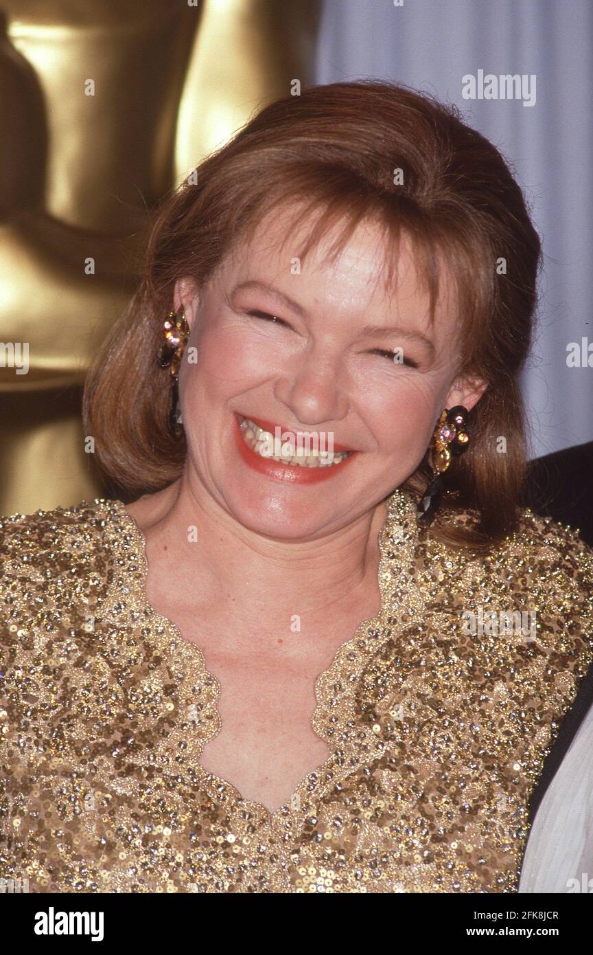 Dianne Wiest a the Academy Awards March 1991 Credit: Ralph Dominguez ...