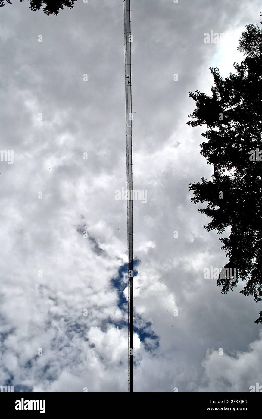 Highline179 (Hängebrücke Ehrenberg), pedestrian suspension bridge near